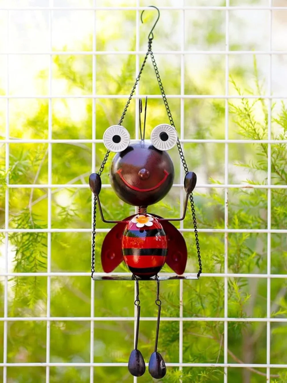 Solar Ladybug Garden Decor - Waterproof Hanging Lights for Patio, Balcony & Yard